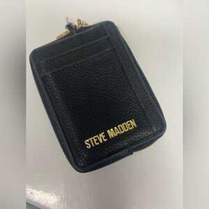 Steve Madden Black Pebbled Leather Zip Card Case with Gold Logo